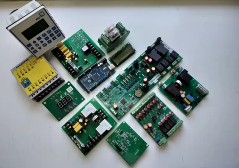 Electronic Cards